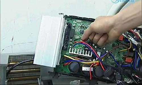 墨竹工卡美的空调电话是多少